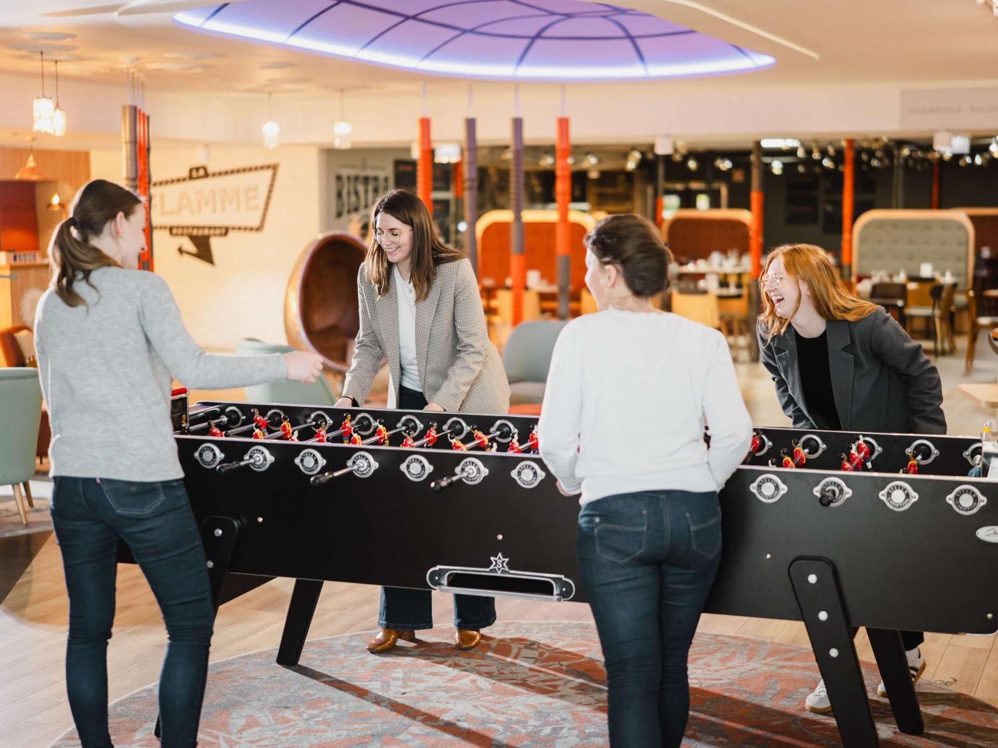 Hotel Mercure Lille Aeroport Экстерьер фото