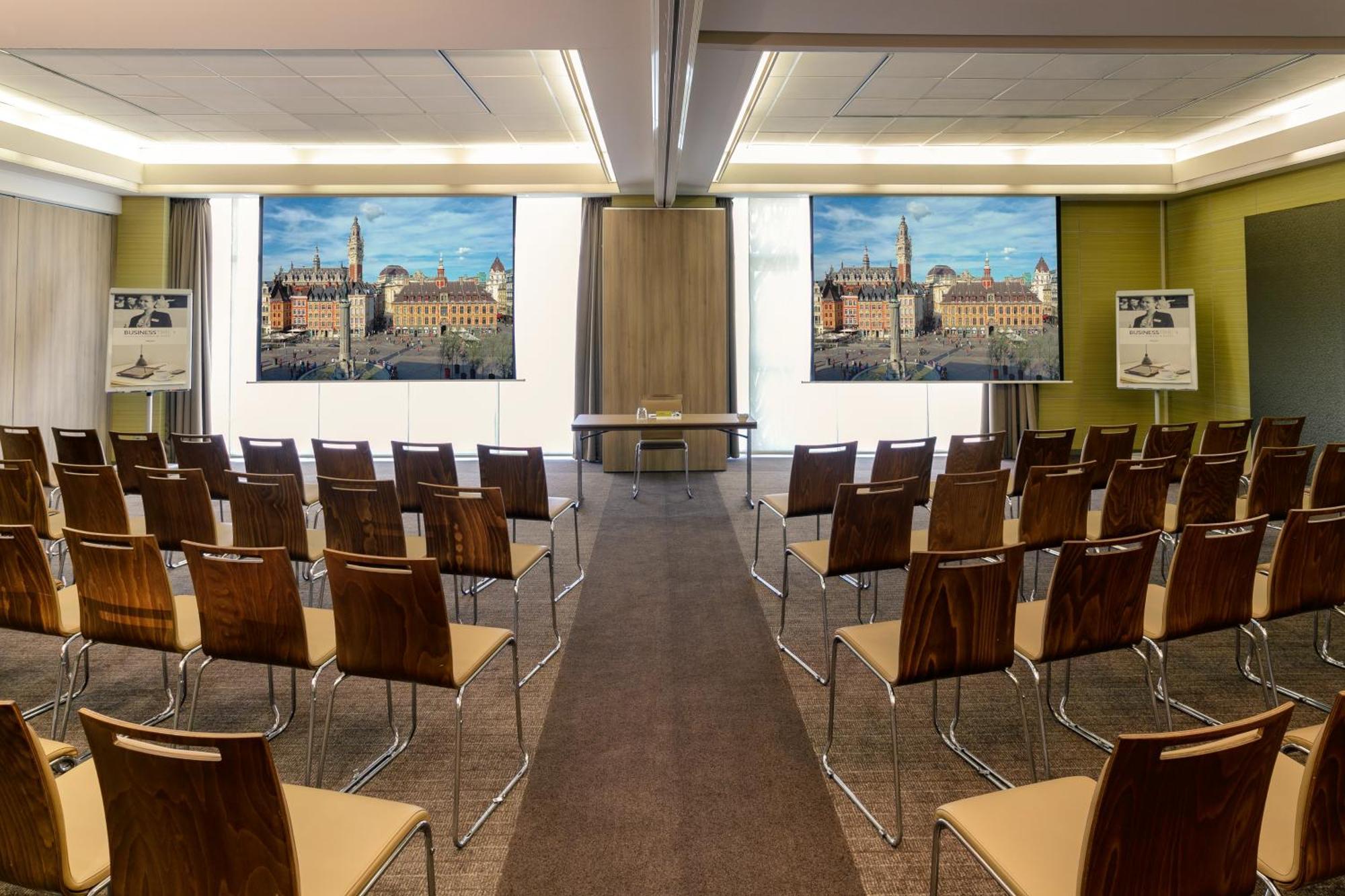 Hotel Mercure Lille Aeroport Экстерьер фото